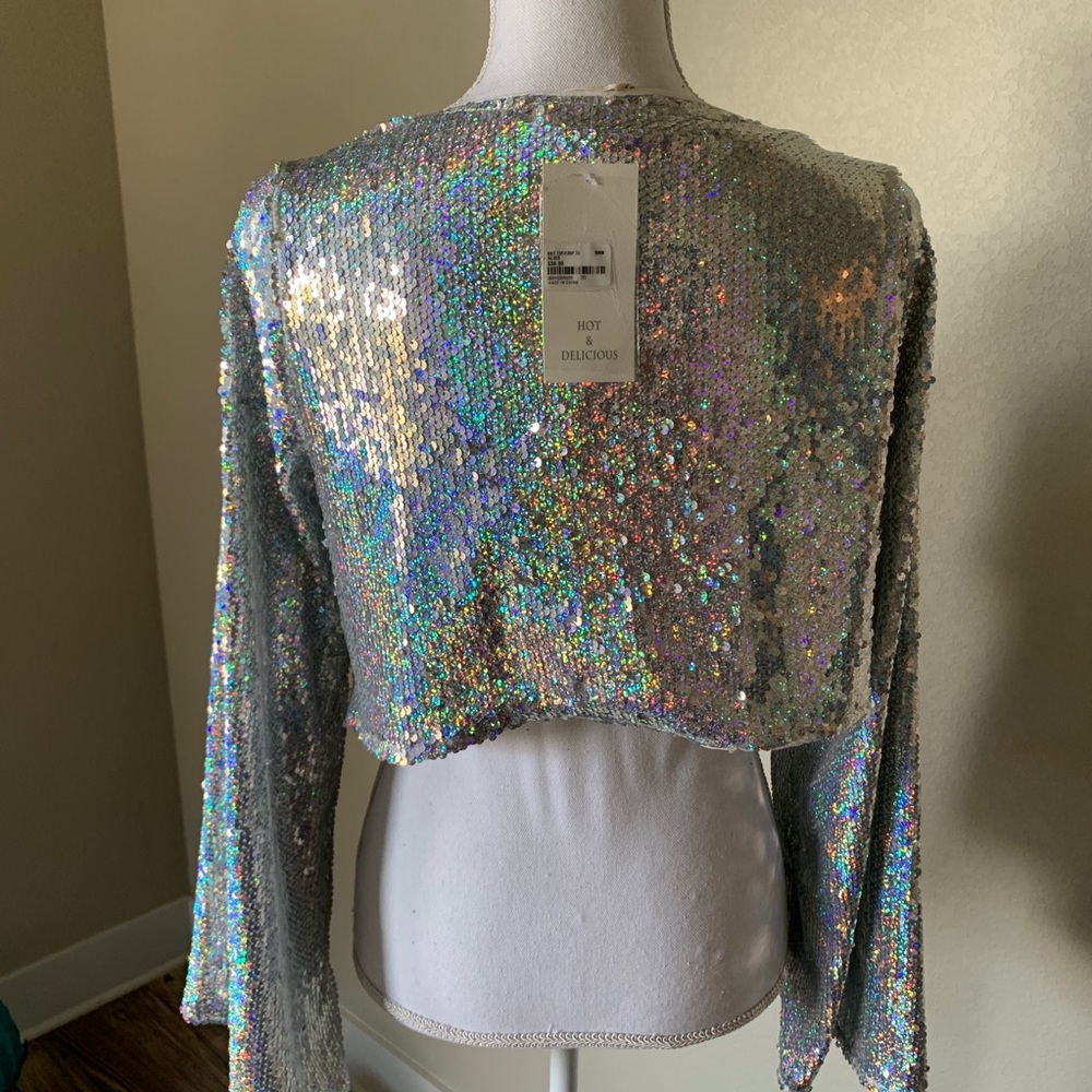 Sequin Top - Picture 3 of 4